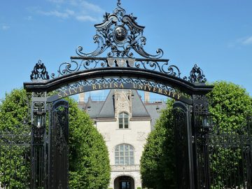 Salve Regina University